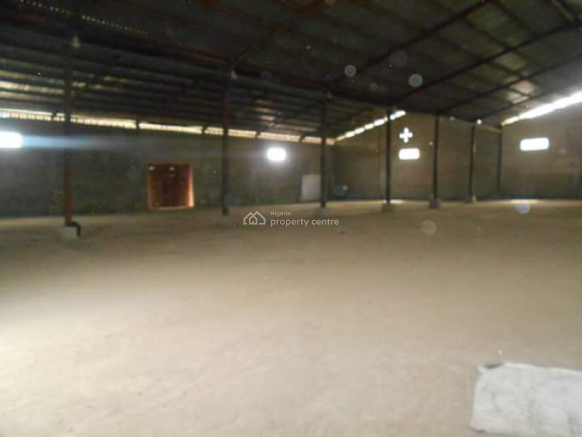 Warehouse Capacity of 5,200sqm, Oshodi Apapa Expressway, Isolo, Lagos, Warehouse for Rent