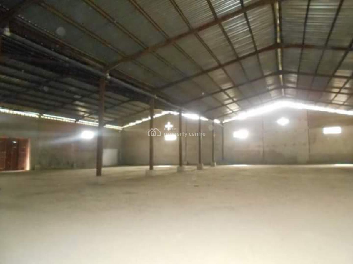 Warehouse Capacity of 5,200sqm, Oshodi Apapa Expressway, Isolo, Lagos, Warehouse for Rent