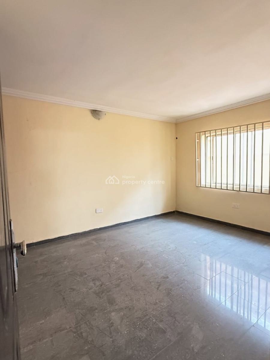 Spacious 3 Bedroom Bungalow, Gwarimpa Main (3rd Avenue), Gwarinpa, Abuja, House for Rent