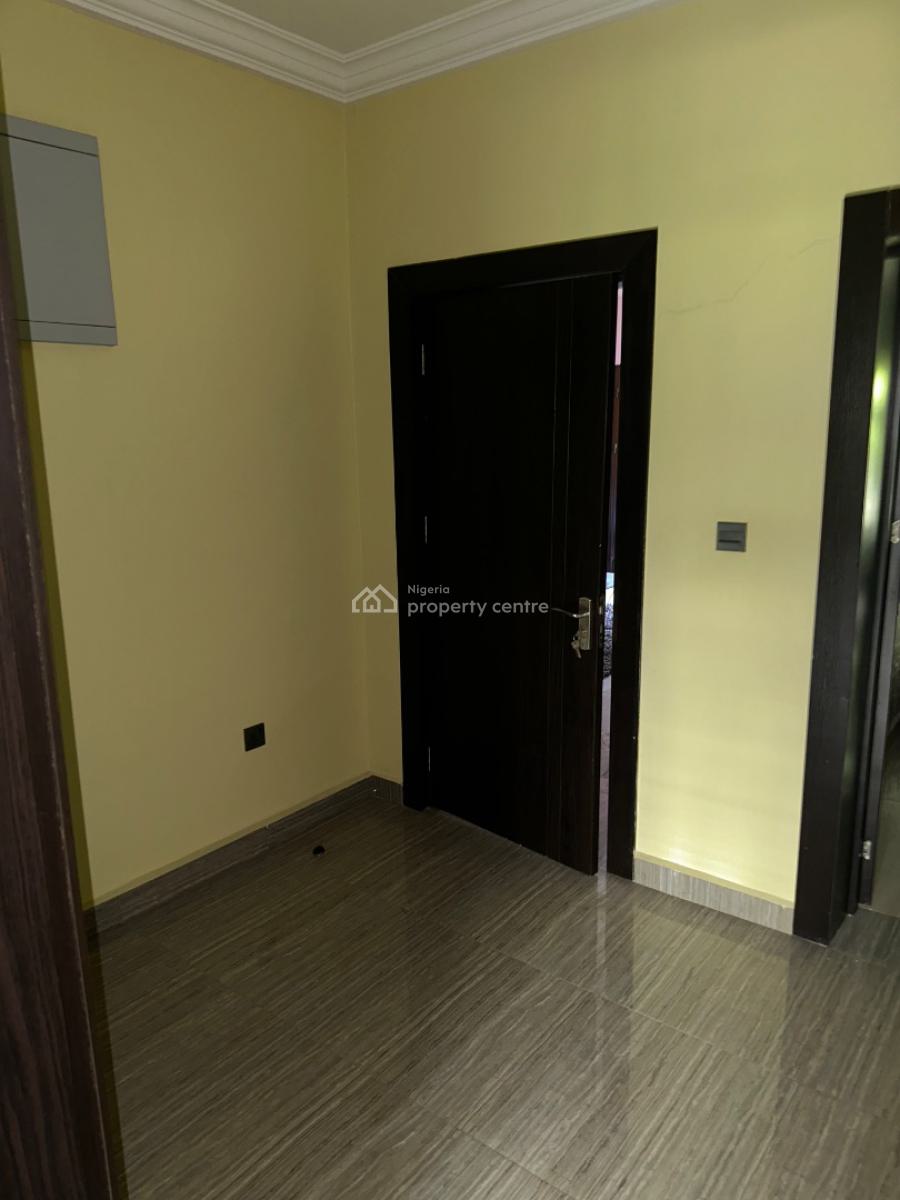 Spacious 5 Bedroom Fully Detached House in Am Access Controlled Estate, Farapark Estate, Sangotedo, Ajah, Lagos, Detached Duplex for Sale