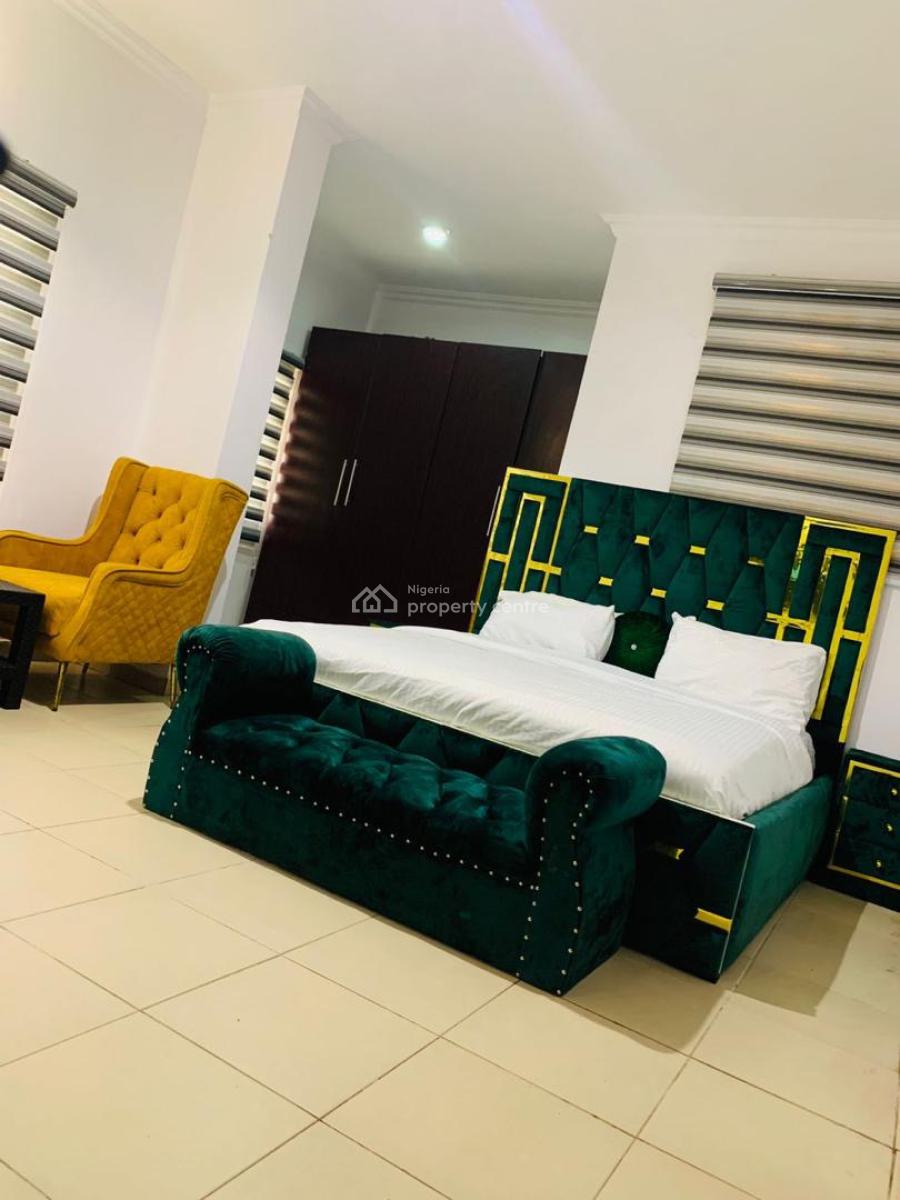 a Fully Furnished 3 Bedroom Apartment, Osapa, Lekki, Lagos, Flat / Apartment for Rent