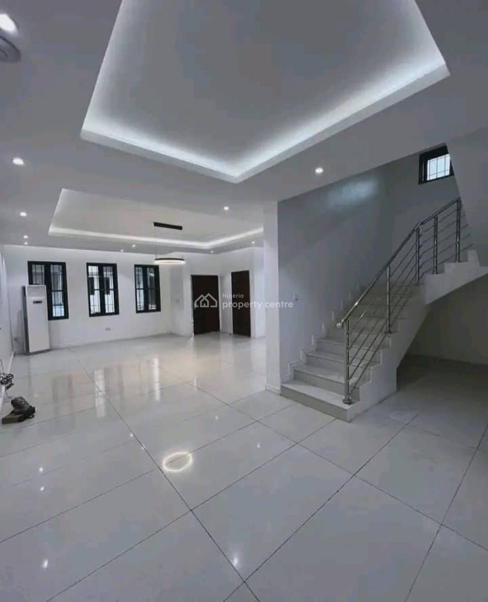 4 Bedrooms Terrace Duplex with a Bq, Guzape District, Abuja, Terraced Duplex for Rent