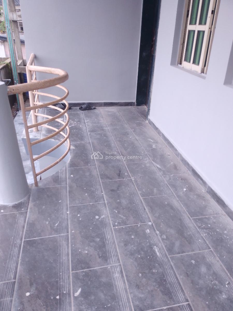 Well Renovated 3 Bedroom Flat.., Green Wood Estate...., Abijo, Lekki, Lagos, Flat / Apartment for Rent