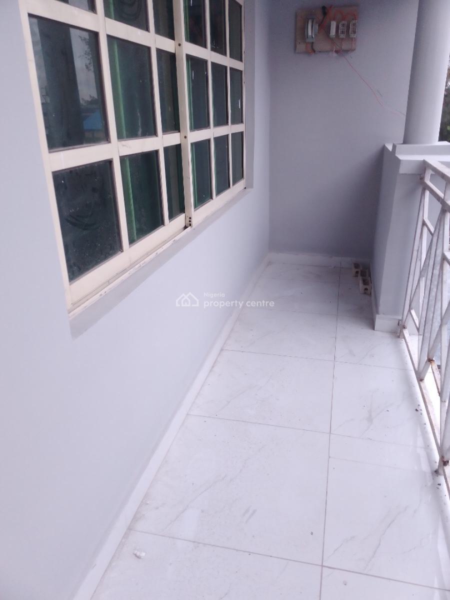 Well Renovated 3 Bedroom Flat.., Green Wood Estate...., Abijo, Lekki, Lagos, Flat / Apartment for Rent