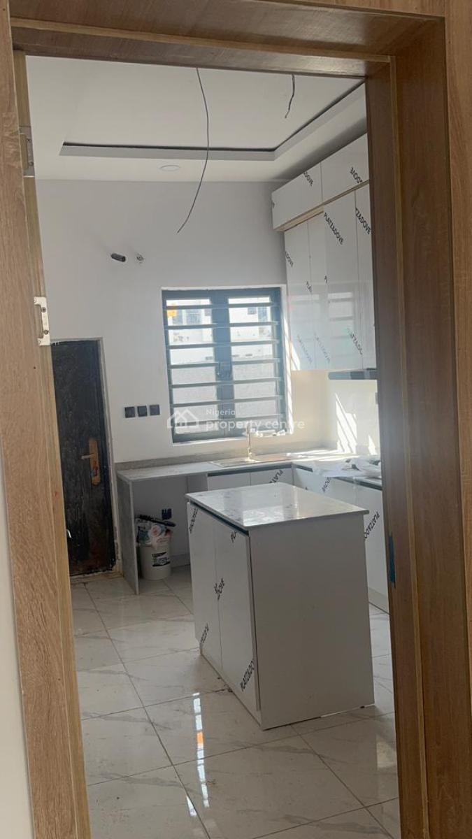 Brand New Luxurious 4 Bedroom Terrace Duplex with Excellent Facilities, Lekki, Lagos, Terraced Duplex for Rent