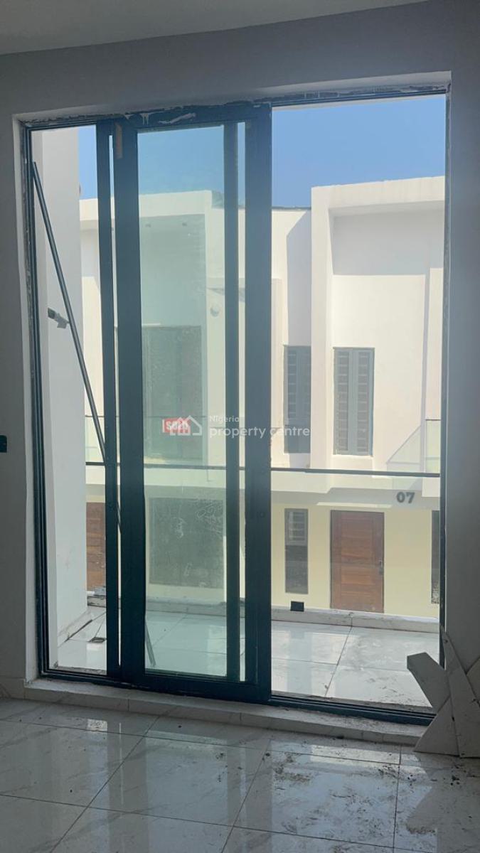 Brand New Luxurious 4 Bedroom Terrace Duplex with Excellent Facilities, Lekki, Lagos, Terraced Duplex for Rent