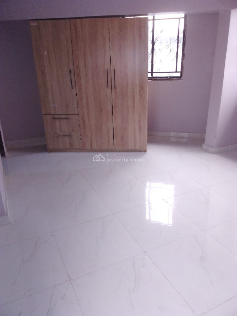 Well Renovated Room and Parlor Self Contained, Green Wood Estate, Abijo, Lekki, Lagos, Mini Flat (room and Parlour) for Rent