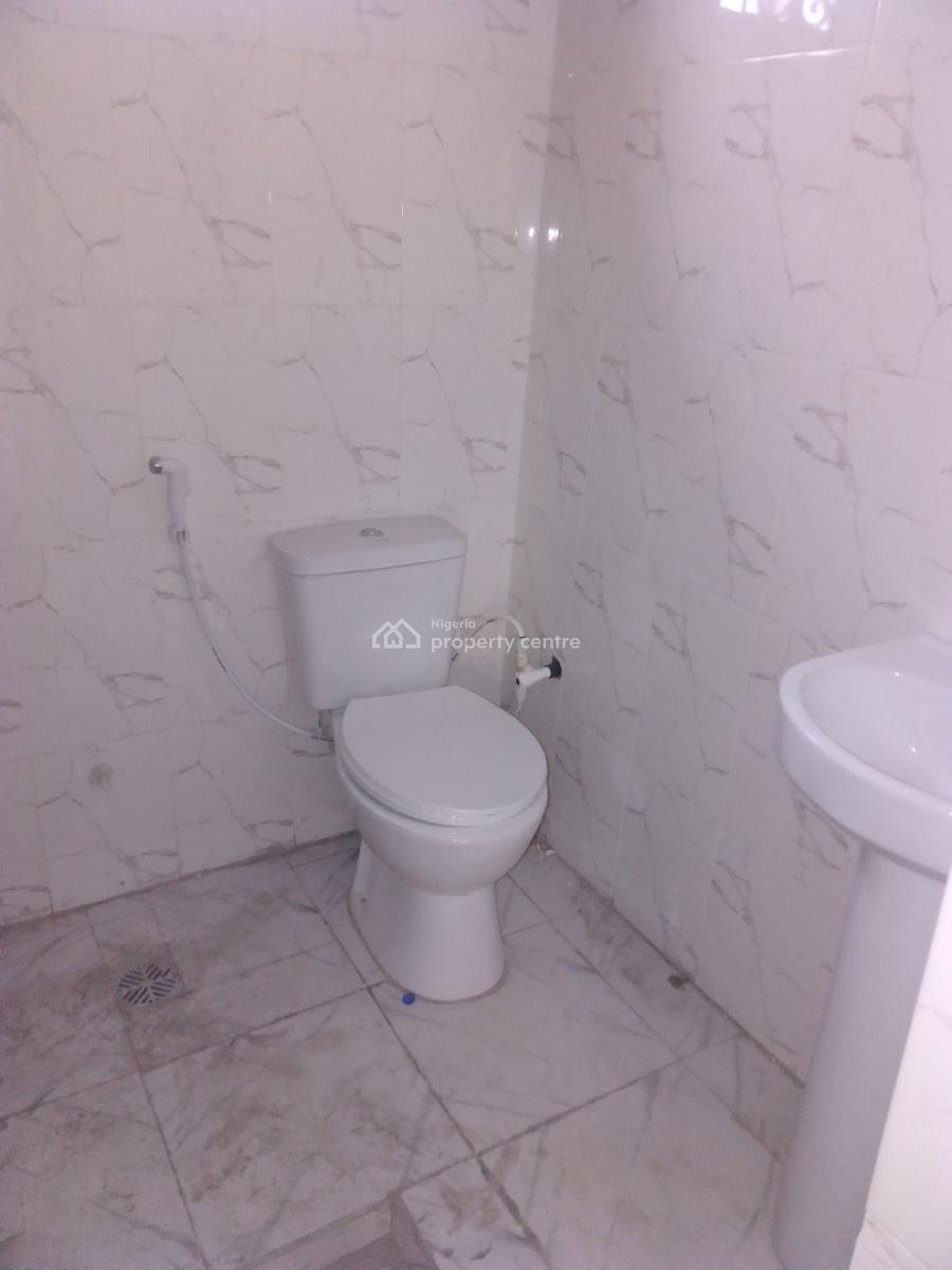 Well Renovated Room and Parlor Self Contained, Green Wood Estate, Abijo, Lekki, Lagos, Mini Flat (room and Parlour) for Rent