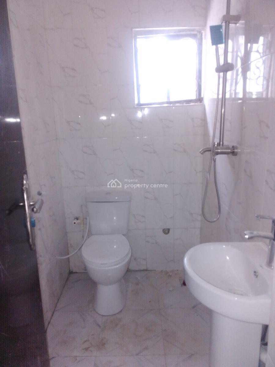 Well Renovated Room and Parlor Self Contained, Green Wood Estate, Abijo, Lekki, Lagos, Mini Flat (room and Parlour) for Rent