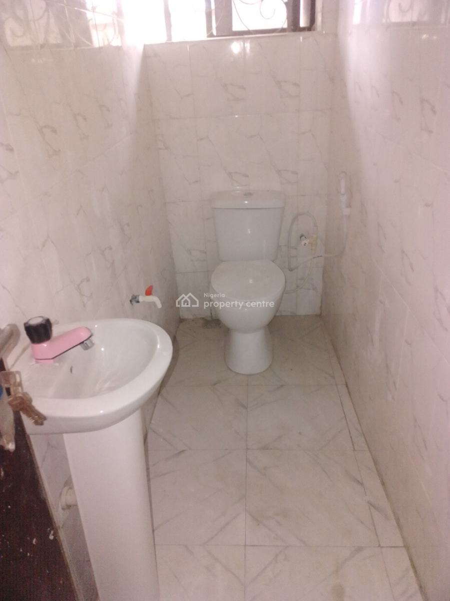 Well Renovated Room and Parlor Self Contained, Green Wood Estate, Abijo, Lekki, Lagos, Mini Flat (room and Parlour) for Rent