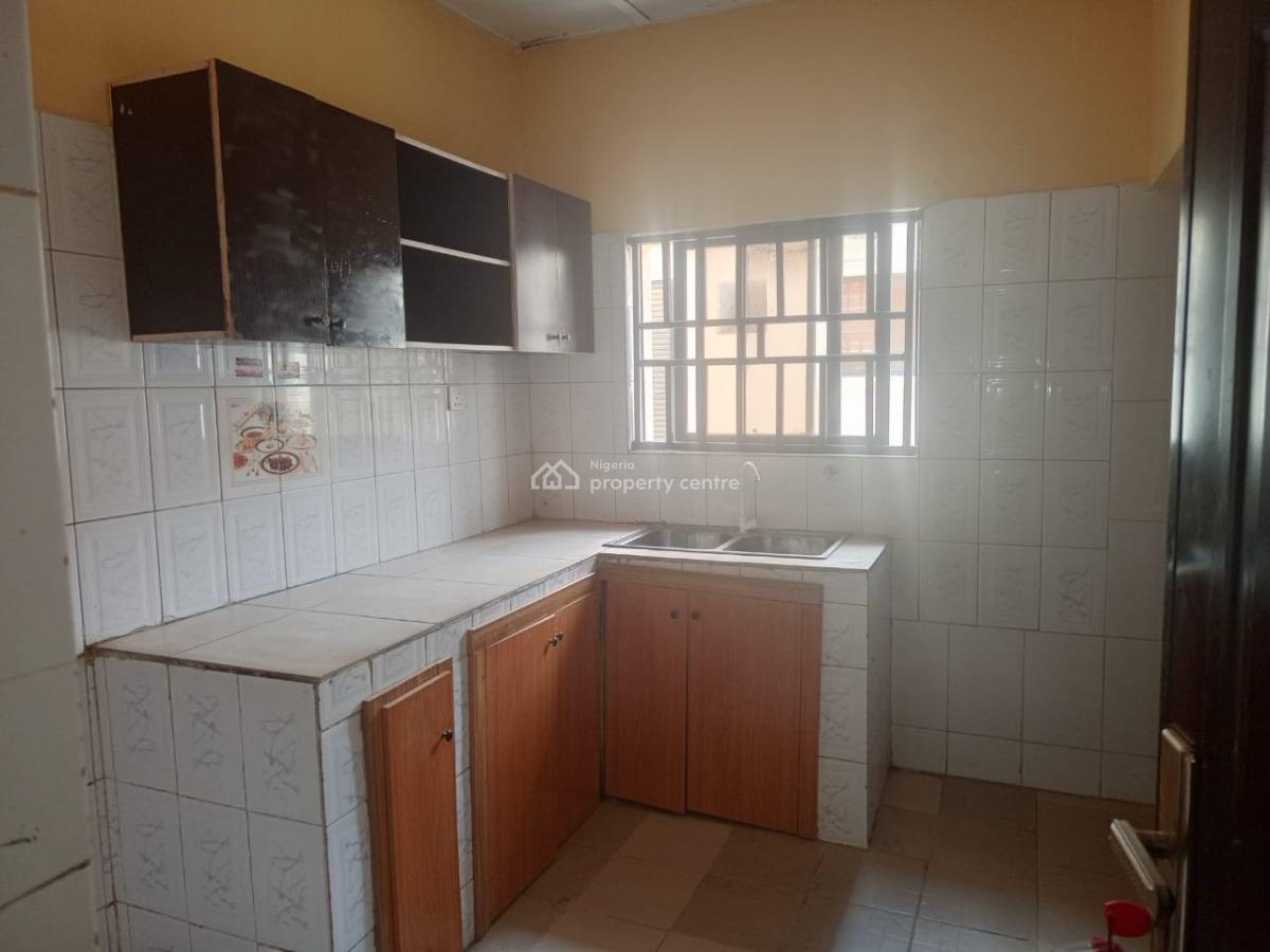 Specious 3 Bedroom Block of Flat, Vio, Mabushi, Abuja, Flat / Apartment for Rent