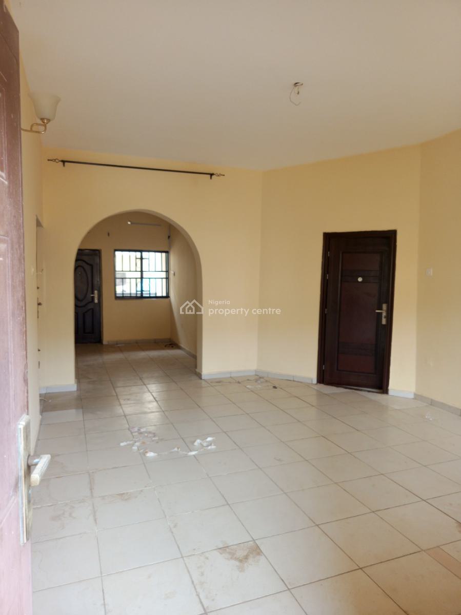 Specious 3 Bedrooms Flat, Vio, Mabushi, Abuja, Flat / Apartment for Rent