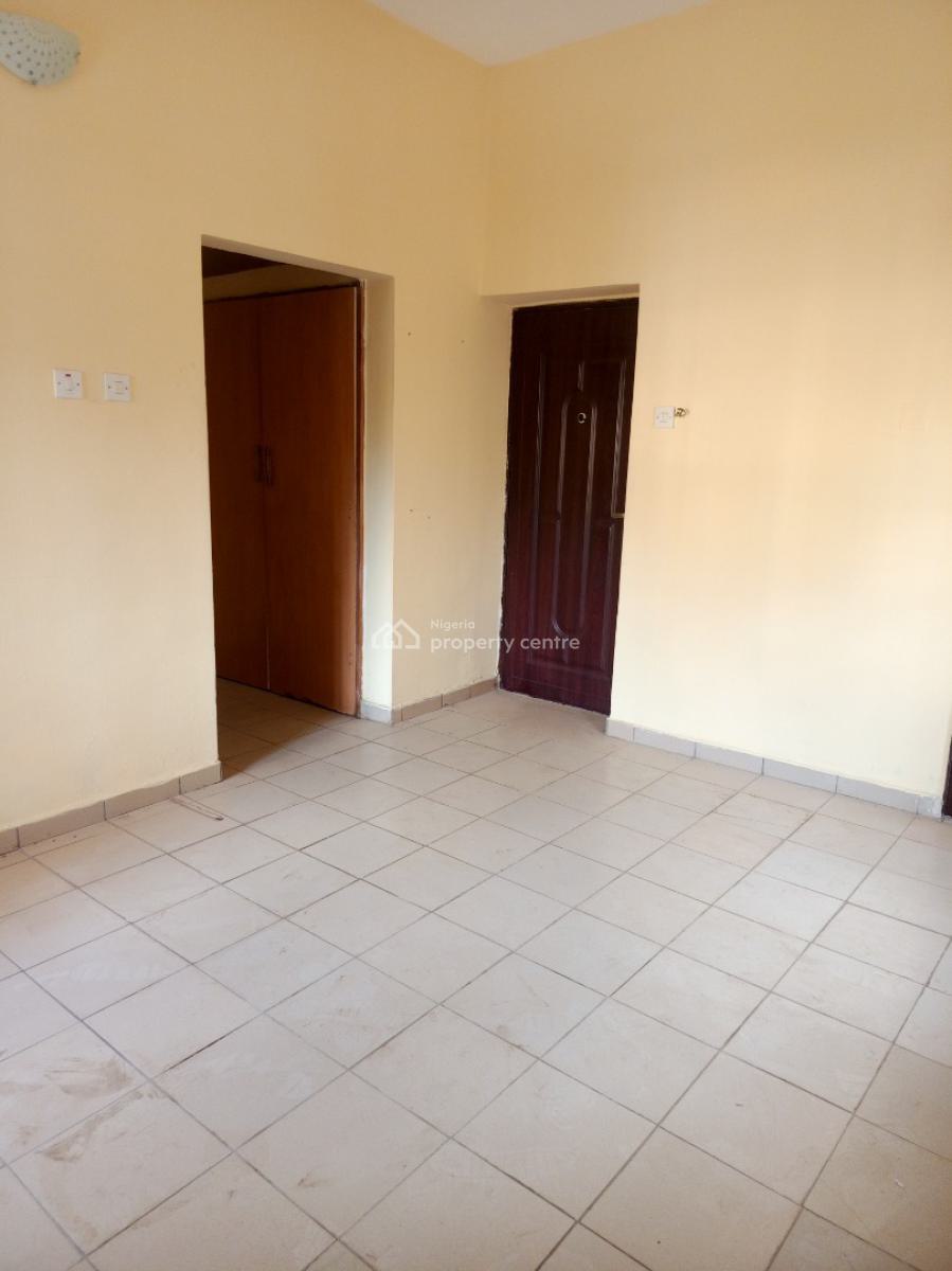 Specious 3 Bedrooms Flat, Vio, Mabushi, Abuja, Flat / Apartment for Rent