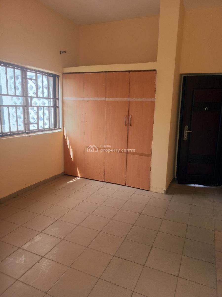 Specious 3 Bedrooms Flat, Vio, Mabushi, Abuja, Flat / Apartment for Rent