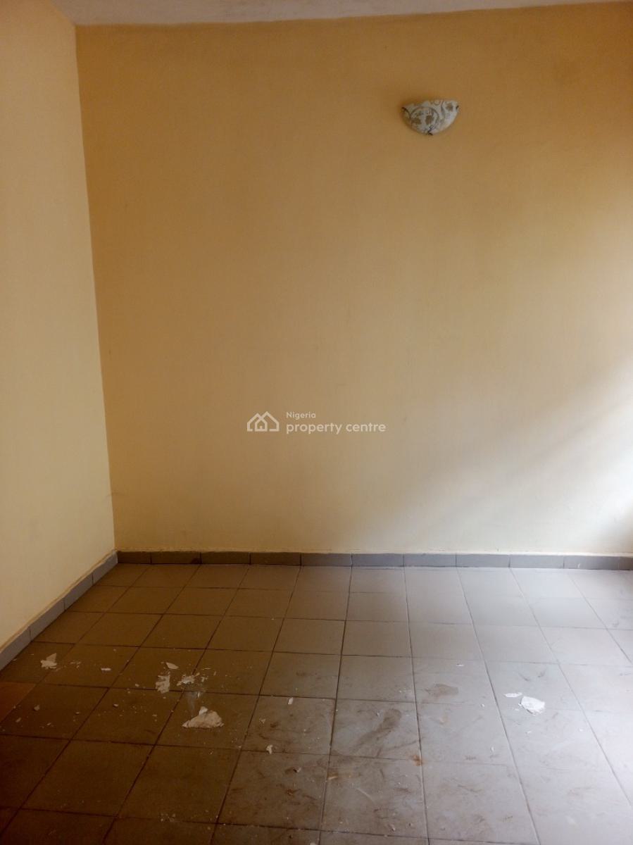 Specious 3 Bedrooms Flat, Vio, Mabushi, Abuja, Flat / Apartment for Rent