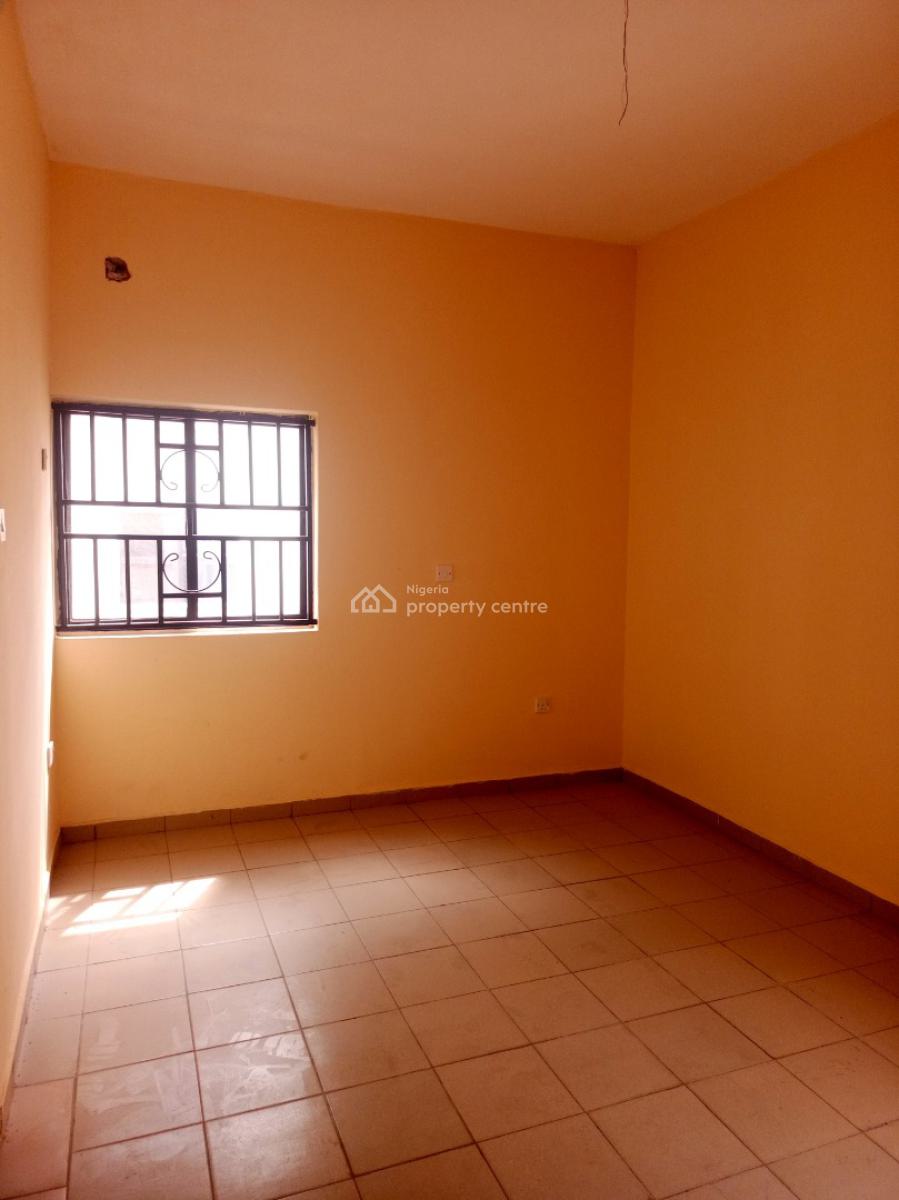 Specious 3 Bedrooms Flat, Vio, Mabushi, Abuja, Flat / Apartment for Rent