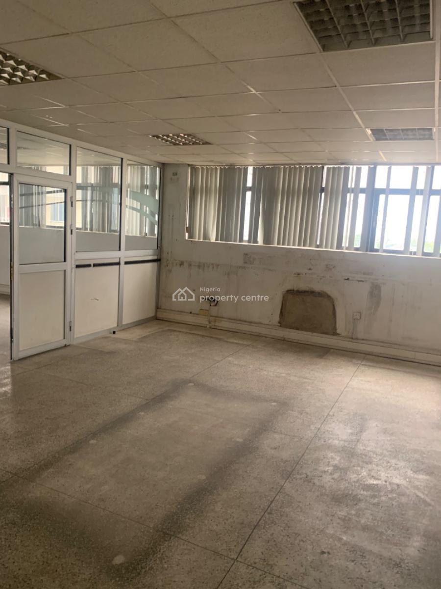 360sqm Office Space, Obanikoro, Shomolu, Lagos, Office Space for Rent