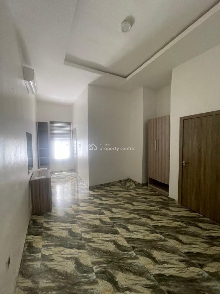Well Maintained 2 Bedroom Apartment, Ikota, Lekki, Lagos, Flat / Apartment for Rent