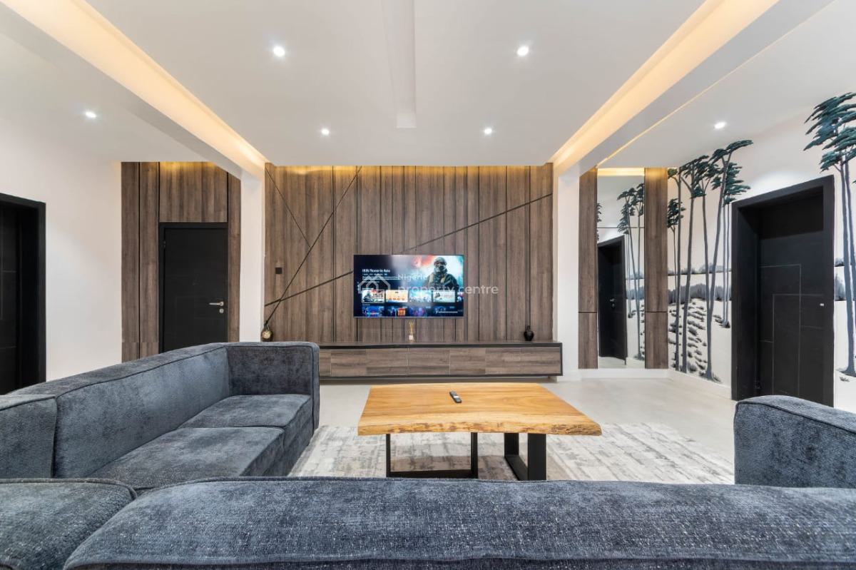 Luxurious 2 Bedroom Apartment, Lekki Phase 1, Lekki, Lagos, Flat / Apartment Short Let