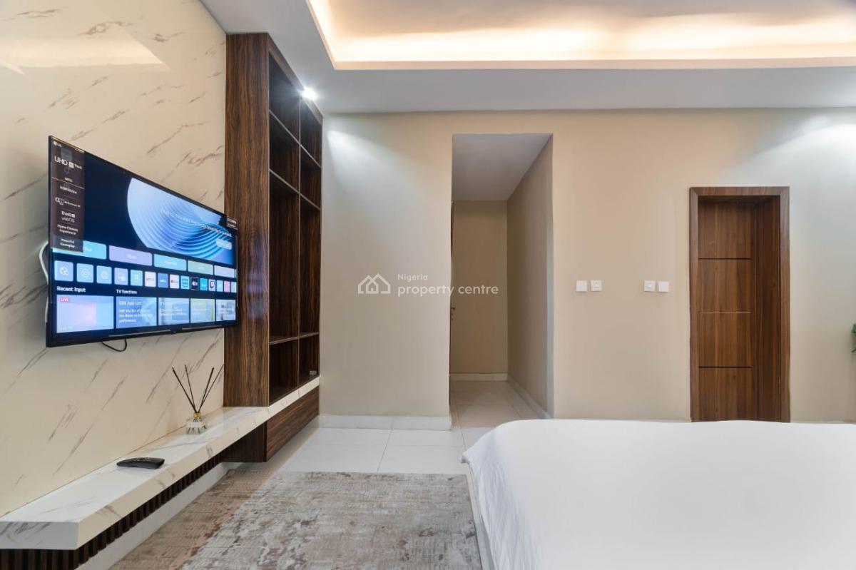 Luxurious 2 Bedroom Apartment, Lekki Phase 1, Lekki, Lagos, Flat / Apartment Short Let