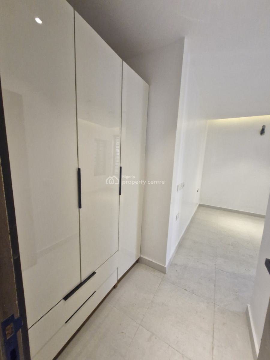Fully Serviced 2-bedroom Apartment, Agungi, Lekki, Lagos, Flat / Apartment for Sale