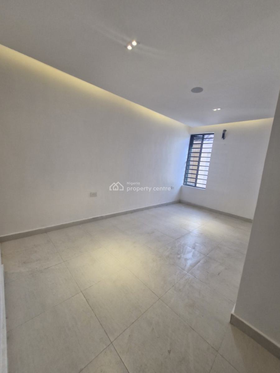 Fully Serviced 2-bedroom Apartment, Agungi, Lekki, Lagos, Flat / Apartment for Sale