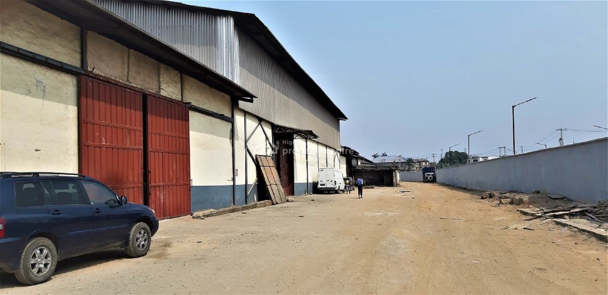 Warehouse of 4,400 Sqm High Roof, Oshodi-apapa Expressway By Five Star, Oshodi, Lagos, Warehouse for Rent