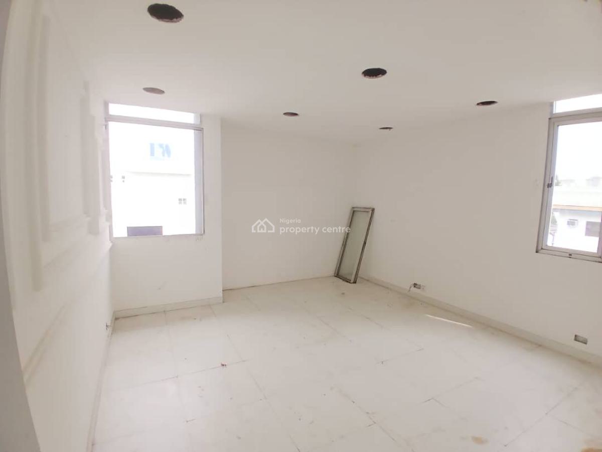 Commercial 2 Bedroom Flat, Victoria Island (vi), Lagos, Flat / Apartment for Rent