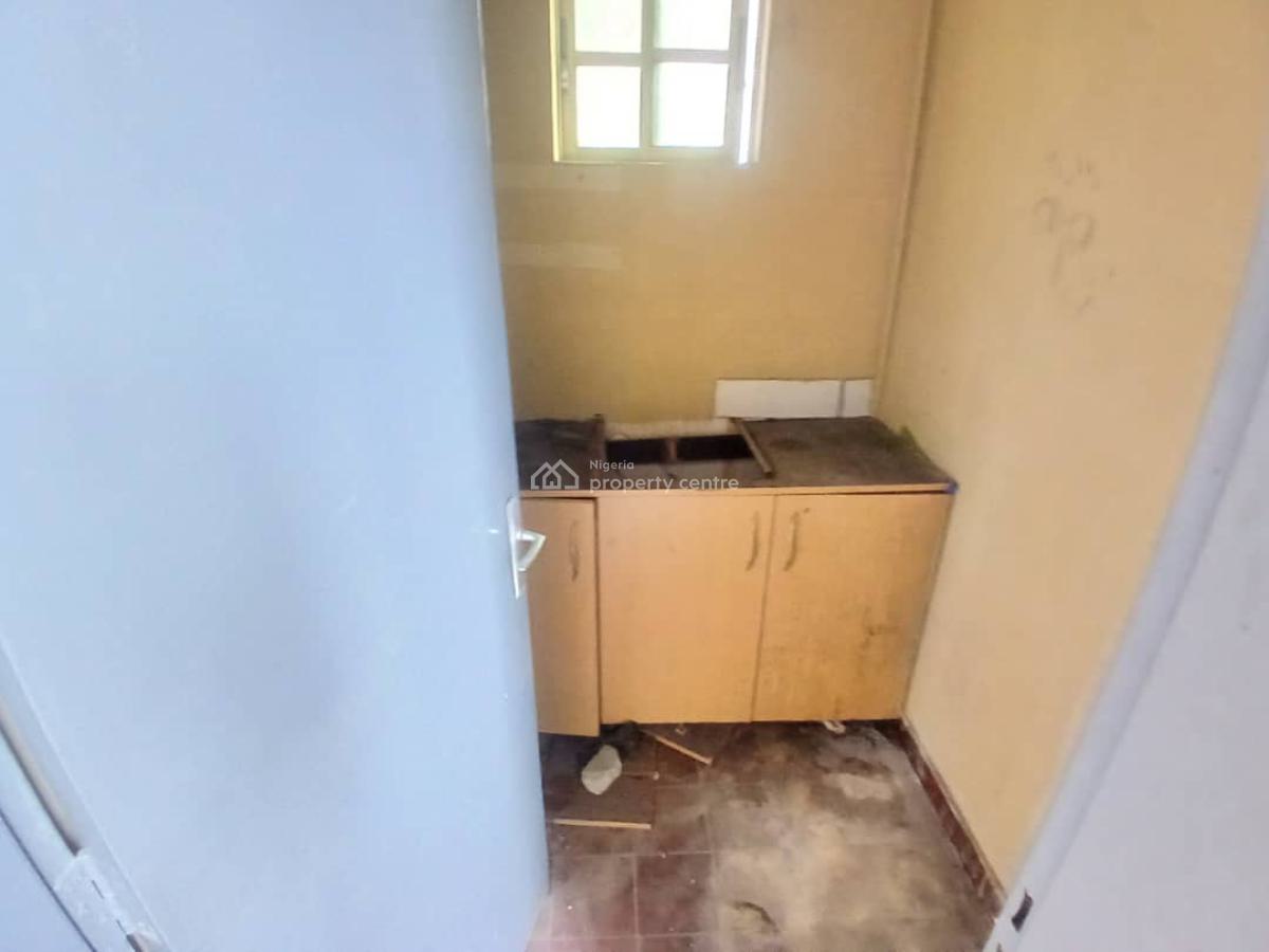 Commercial 2 Bedroom Flat, Victoria Island (vi), Lagos, Flat / Apartment for Rent