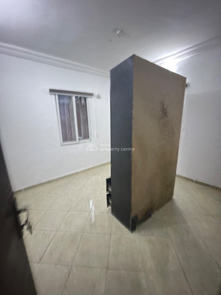 Standard 3 Bedroom Apartment Not Far From Express, Located Inside an Estate,good Road Nice Estate,, Sangotedo, Ajah, Lagos, Flat / Apartment for Rent