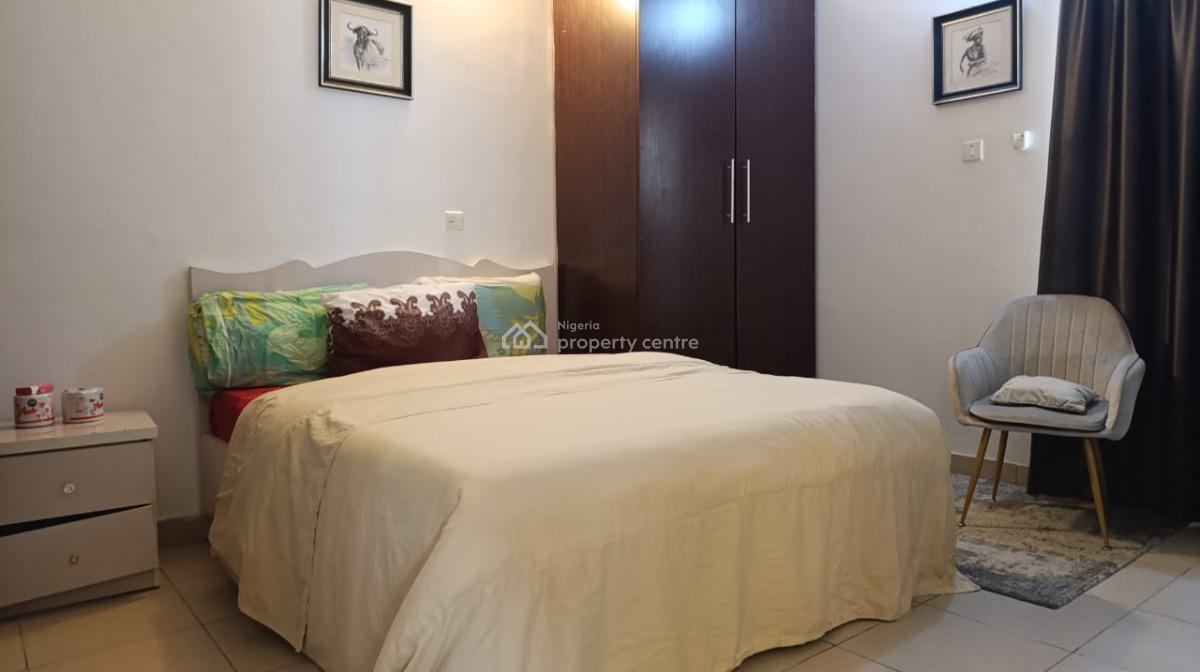 3 Bedroom Apartment, Cadogan Estate Near Pinnock Estate and Victory Park, Osapa, Lekki, Lagos, Flat / Apartment for Rent