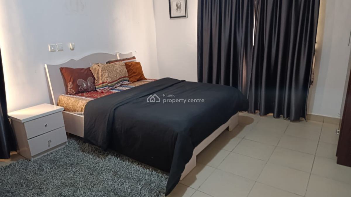 3 Bedroom Apartment, Cadogan Estate Near Pinnock Estate and Victory Park, Osapa, Lekki, Lagos, Flat / Apartment for Rent