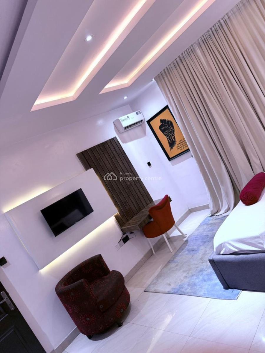 Luxury 3 Bedroom Apartment with Swimming Pool & Snooker, Lekki Phase 1, Lekki, Lagos, Flat / Apartment Short Let