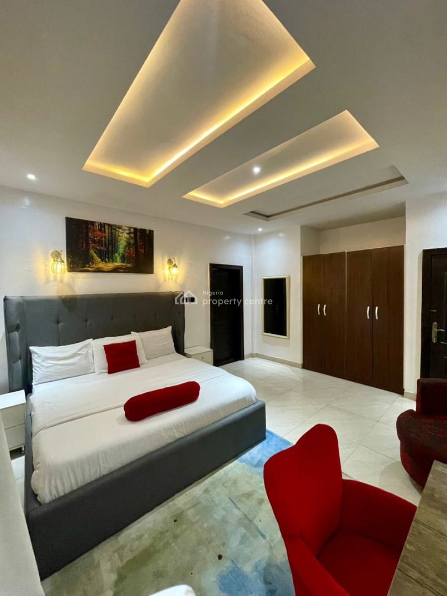 Luxury 3 Bedroom Apartment with Swimming Pool & Snooker, Lekki Phase 1, Lekki, Lagos, Flat / Apartment Short Let