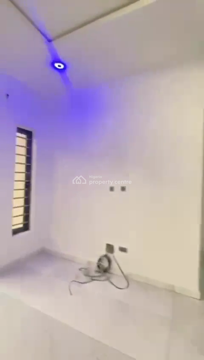 Japa Symptoms 3 Bedroom Terrace Duplex, Abraham Adesanya, Ajah, Lagos, Terraced Duplex for Sale