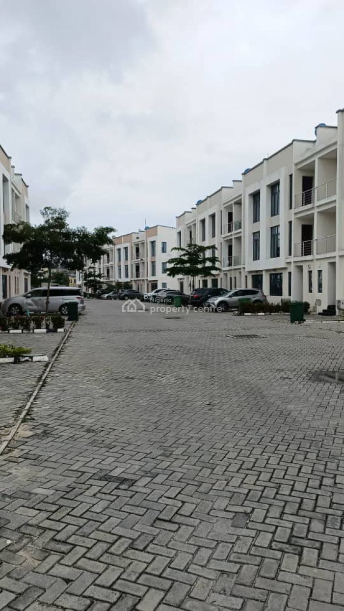 Luxe Terraces - 4 Bedroom, Beside Pinnock Estate and Victory Park, Osapa, Lekki, Lagos, Terraced Duplex for Sale
