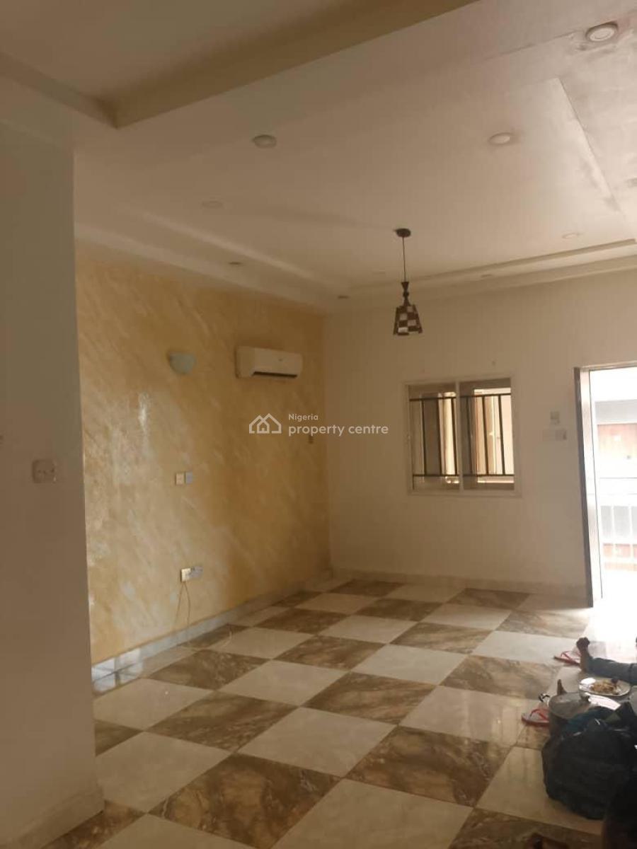 Serviced 1 Bedroom Flat  with Ac, 4 Burner Gas Cooker & Uniform Security, 7th Avenue, Gwarinpa, Abuja, Mini Flat (room and Parlour) for Rent