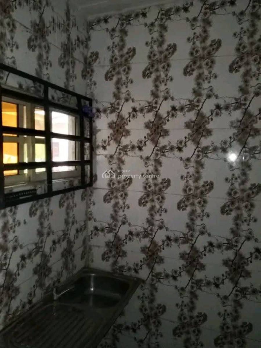 2 Bedroom Apartments, Jumofak, Ikorodu, Lagos, Mini Flat (room and Parlour) for Rent