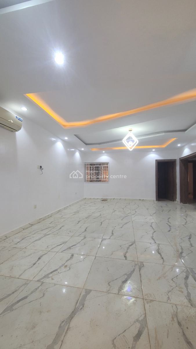 Massive Luxurious 3 Bedroom Flat, By Human Right Radio, Kaura, Abuja, Flat / Apartment for Rent