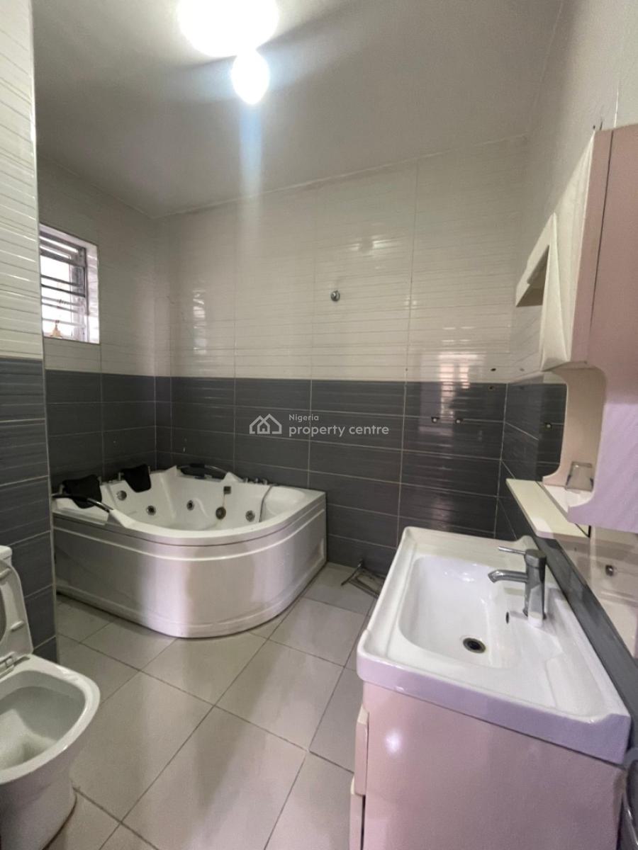 5 Bedroom Fully Detached with Bq, Chevron, Lekki, Lagos, Detached Duplex for Rent