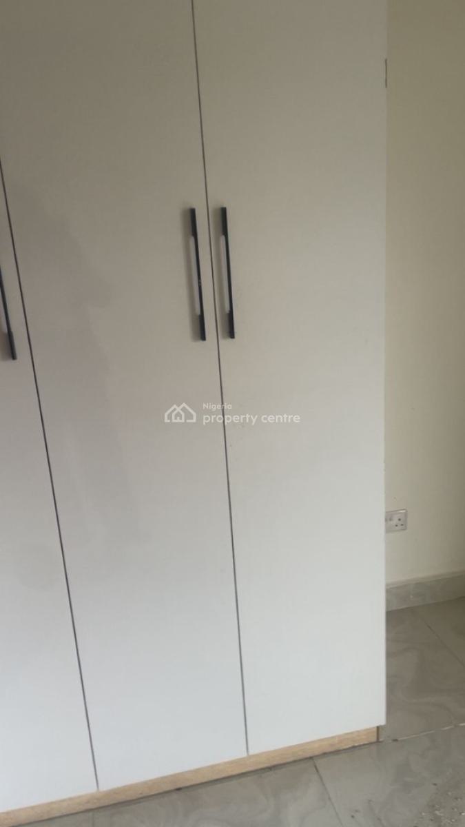 Luxury 1 Bedroom Apartment, Lekki Phase 1, Lekki, Lagos, Mini Flat (room and Parlour) for Sale