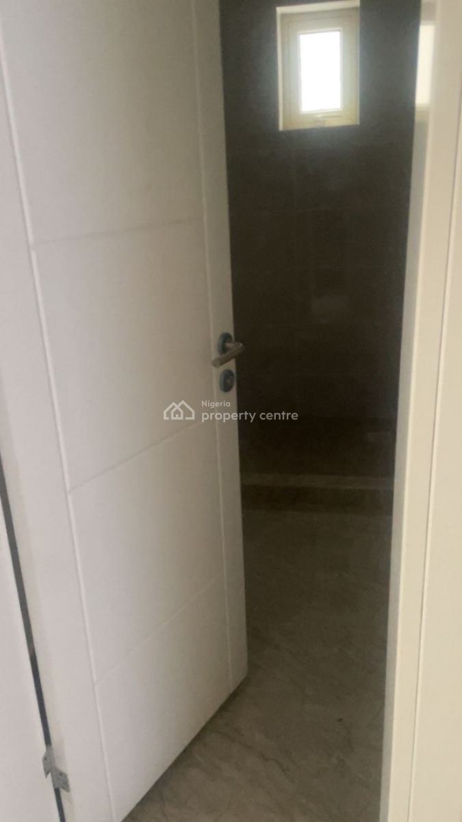 Luxury 1 Bedroom Apartment, Lekki Phase 1, Lekki, Lagos, Mini Flat (room and Parlour) for Sale