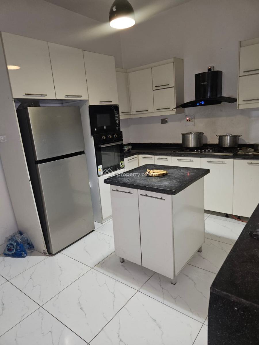 Fully Furnished Single Room, Ikota, Lekki, Lagos, Flat / Apartment for Rent