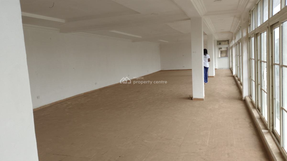 200sqm Non Alcoholic Restaurant Or Show Room, Aminu Kano Crescent, Wuse 2, Abuja, Plaza / Complex / Mall for Rent
