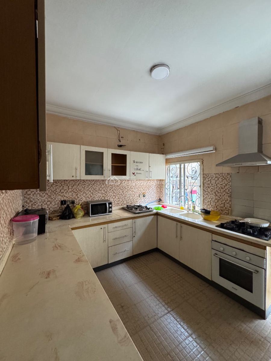Self Contain, Ikate Elegushi, Lekki, Lagos, Self Contain (single Rooms) for Rent