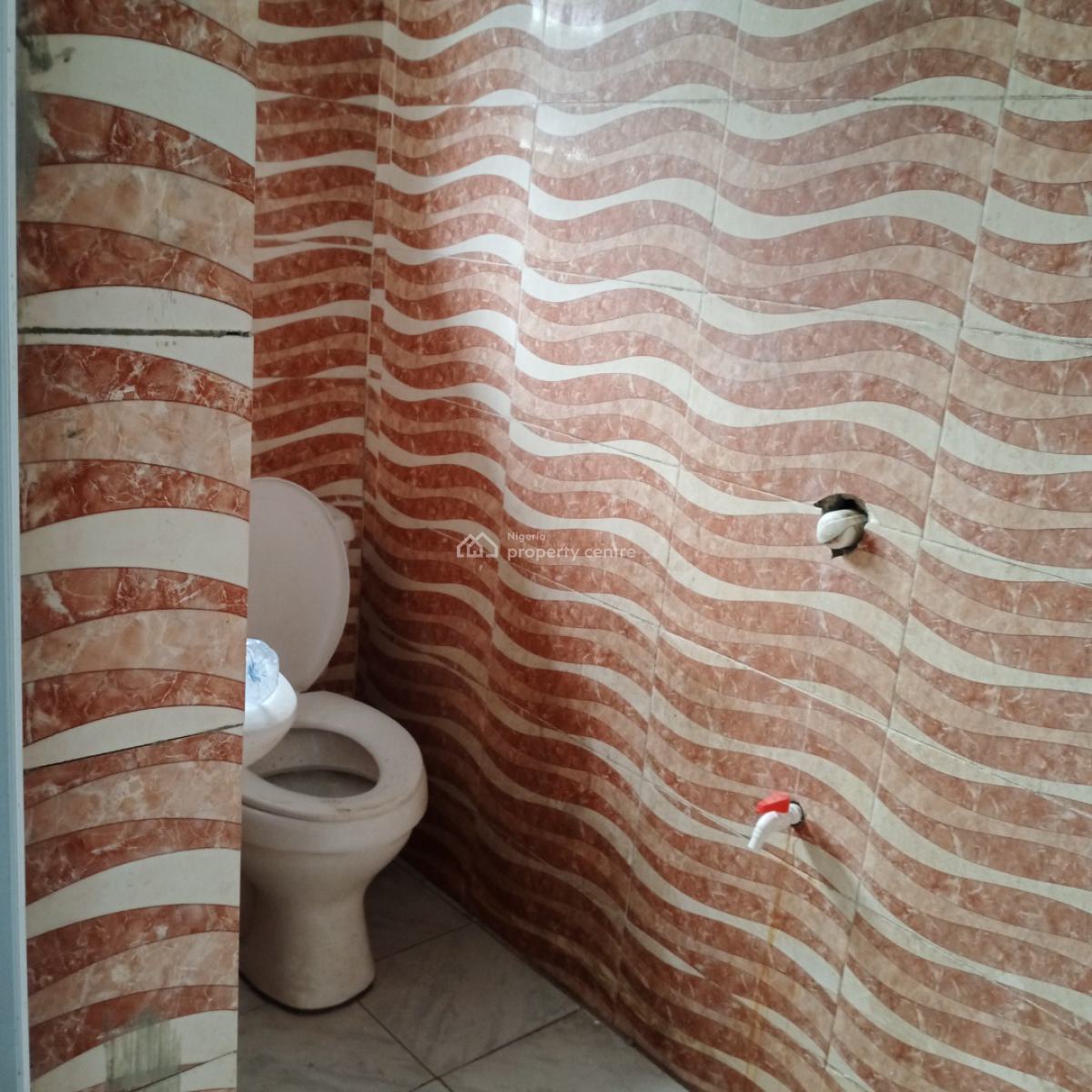Luxurious 2 Bedroom Apartment, Baba Adisa Phase 2, Ibeju Lekki, Lagos, Flat / Apartment for Rent