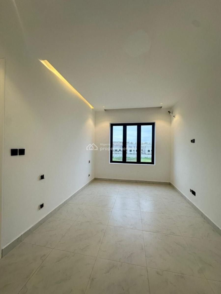 4 Bedroom Semi Detached Duplex with Bq and Swimming Pool, Lekki Phase 1, Lekki, Lagos, Semi-detached Duplex for Sale