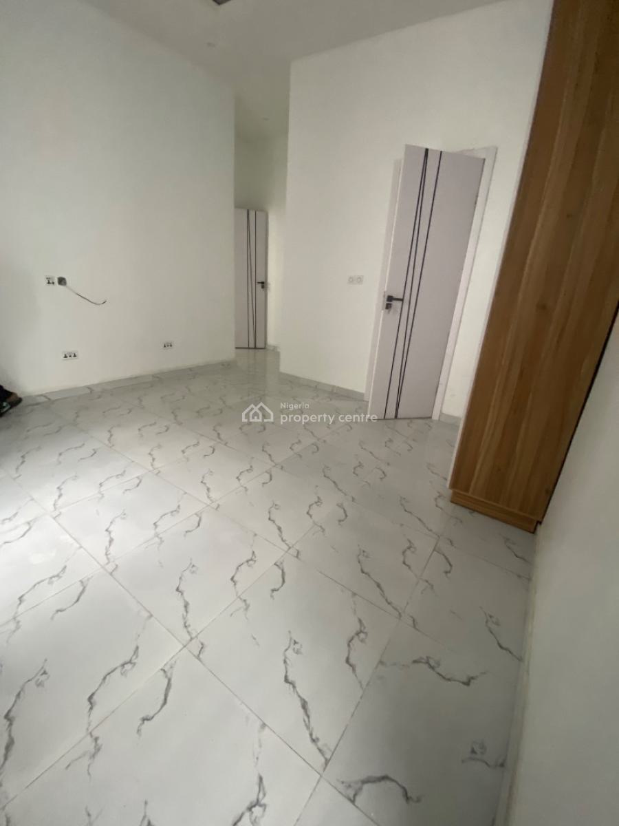3 Bedroom Duplex in a Call to Enter Estate, Farm View Estate, Chevron, Lekki, Lagos, Semi-detached Duplex for Rent
