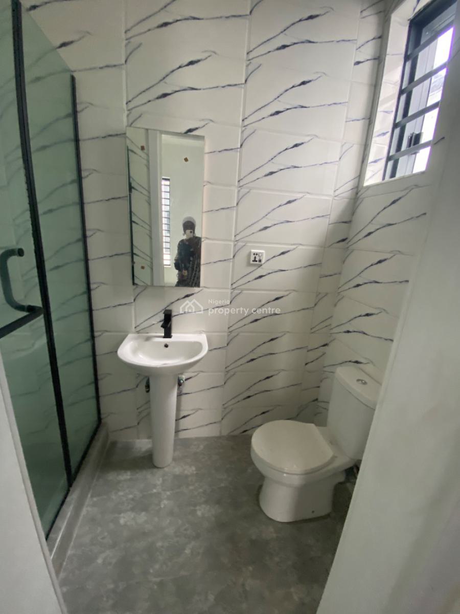 3 Bedroom Duplex in a Call to Enter Estate, Farm View Estate, Chevron, Lekki, Lagos, Semi-detached Duplex for Rent