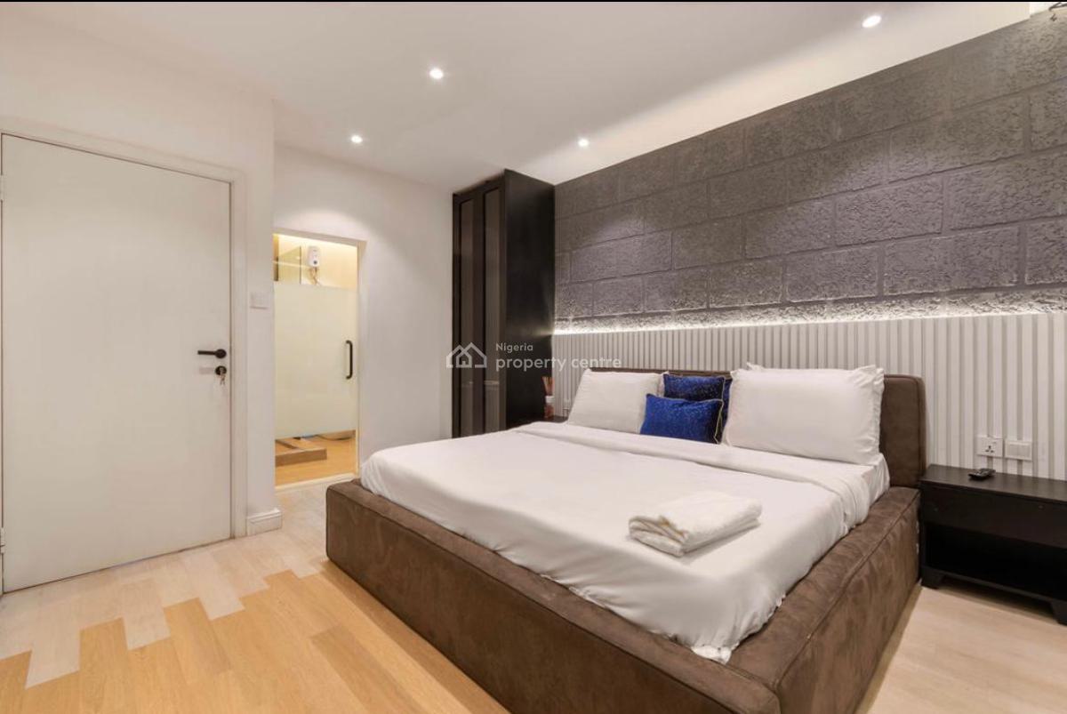 2-bedroom Luxury Waterfront Apartment, Lekki Phase 1, Lekki, Lagos, Flat / Apartment Short Let